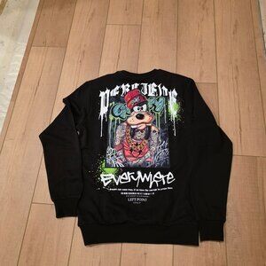 Disney Men's Black and Green Sweatshirt